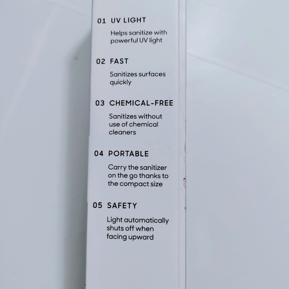 Sharper Image New UV Sanitizing Foldable Wand - Picture 3 of 7